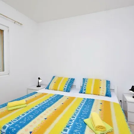 Two-bedroom In Ivan Dolac